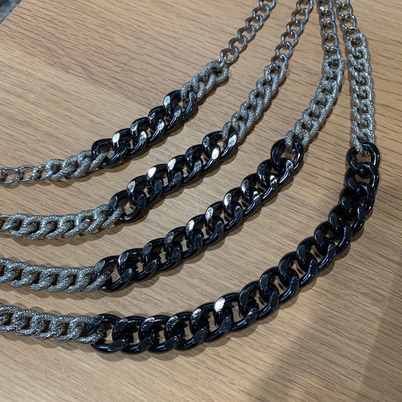 Chain necklace - Picture 2 of 4